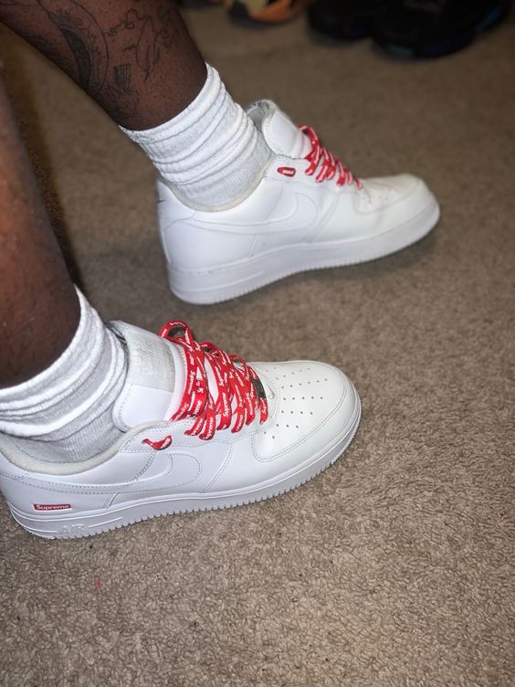 Air Force 1 Supreme White Outfit