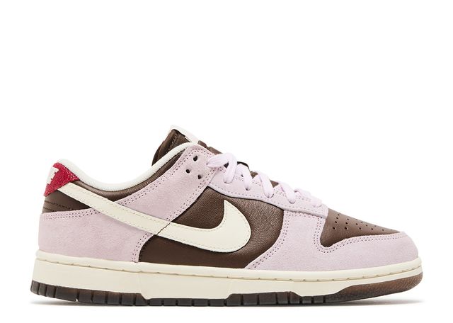 Nike Dunk Low Neapolitan Side