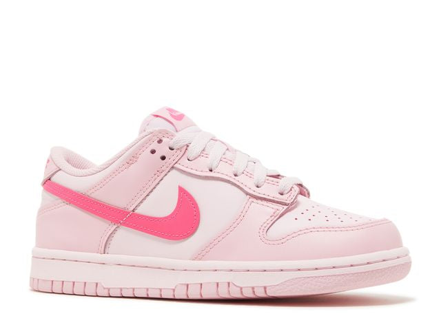 Nike Dunk Low Triple Pink Front