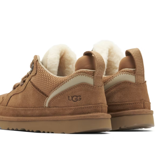 UGG Lowmel Chestnut Back